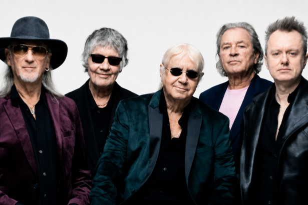 Deep Purple official press photo for 'Splat!' — five band members posed against a white studio background, wearing dark blazers and sunglasses