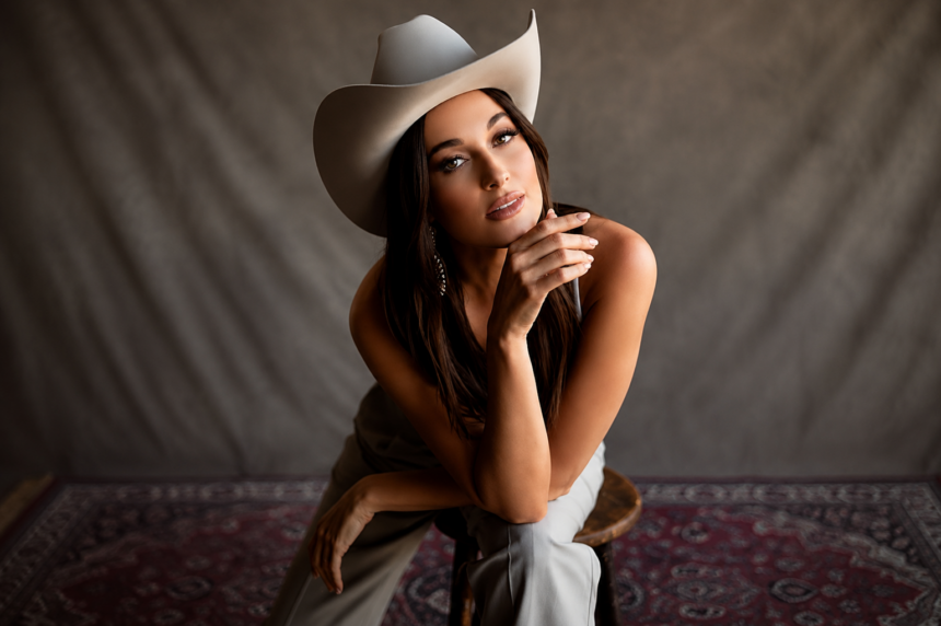 Kacey Musgraves sings karaoke in a neon-green room in the Mexico Honey music video